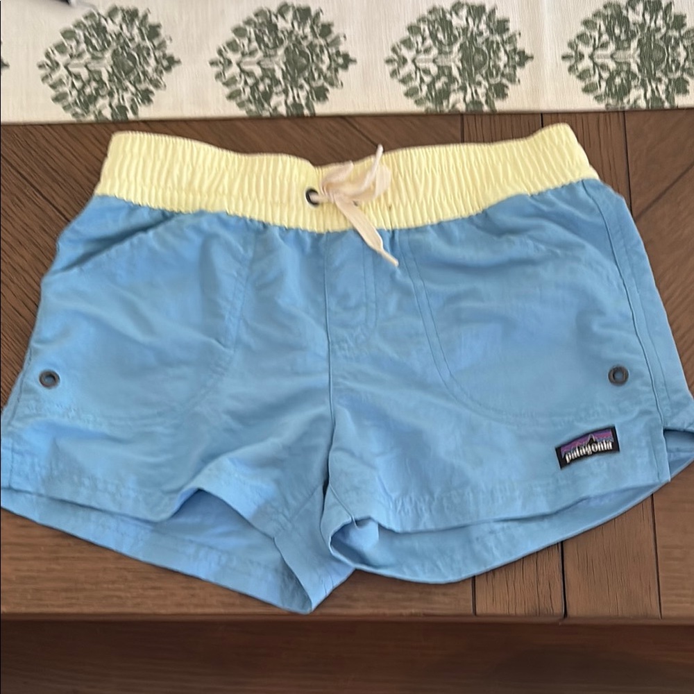 Patagonia Baggies size 10